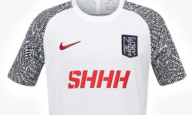 Het Neymar JR Shhh Silencio pack voetbalshirt