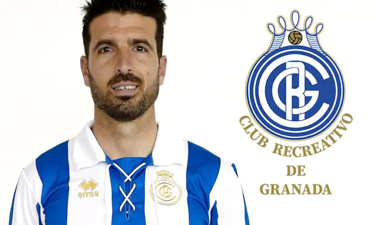 Granada brengt ode aan voetbalshirt van 1931 met retro shirt