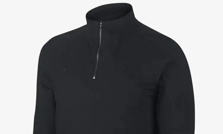 Het Nike X Inter Milan 20 years anniversary trainingspak