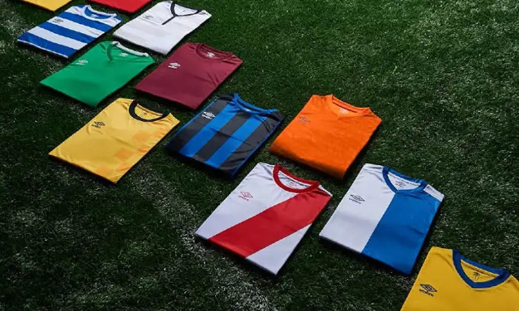 Umbro Milan teamkleding - een ode aan de voetbalshirts van de Milanese clubs