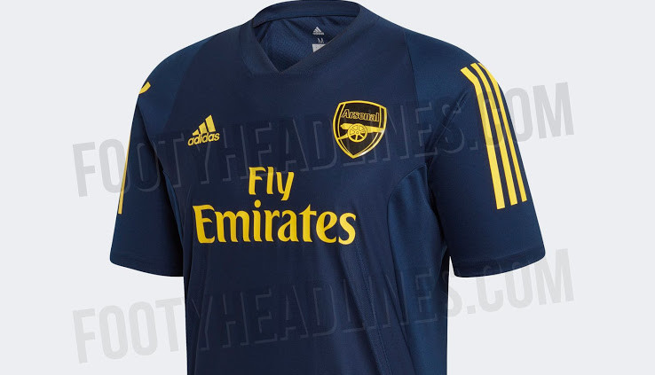 arsenal-training-shirt-europa-gelekt.jpg