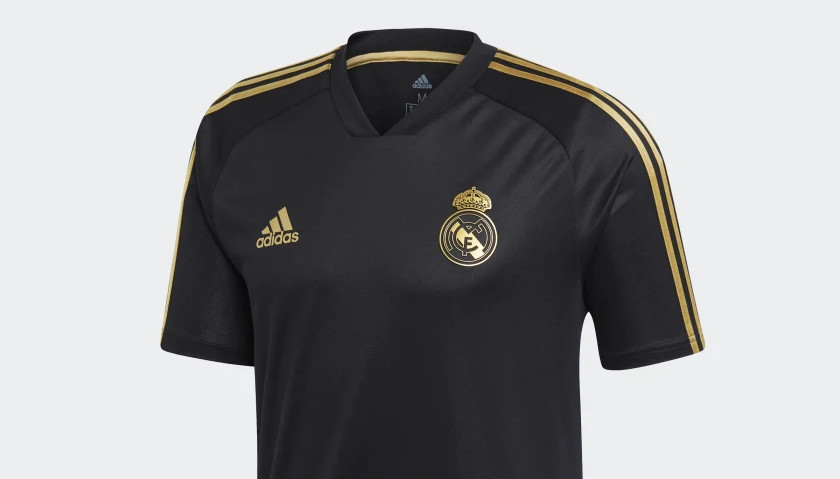 real-madrid-training-shirt-2019-2020-zwart-goud.jpg