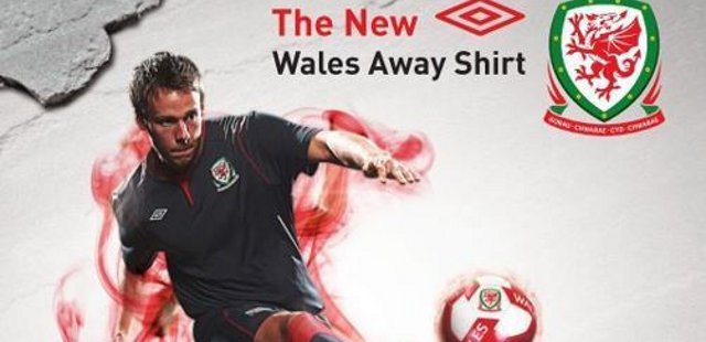 Wales_uitshirt_2011_2012(1).jpg