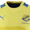 Gabon_voetbalshirts_2011_2013.jpg