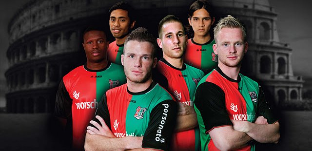 NEC_Nijmegen_voetbalshirt_2012_2013.jpg