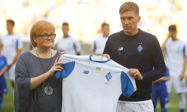 Dynamo Kiev voetbalshirts 2019-2020