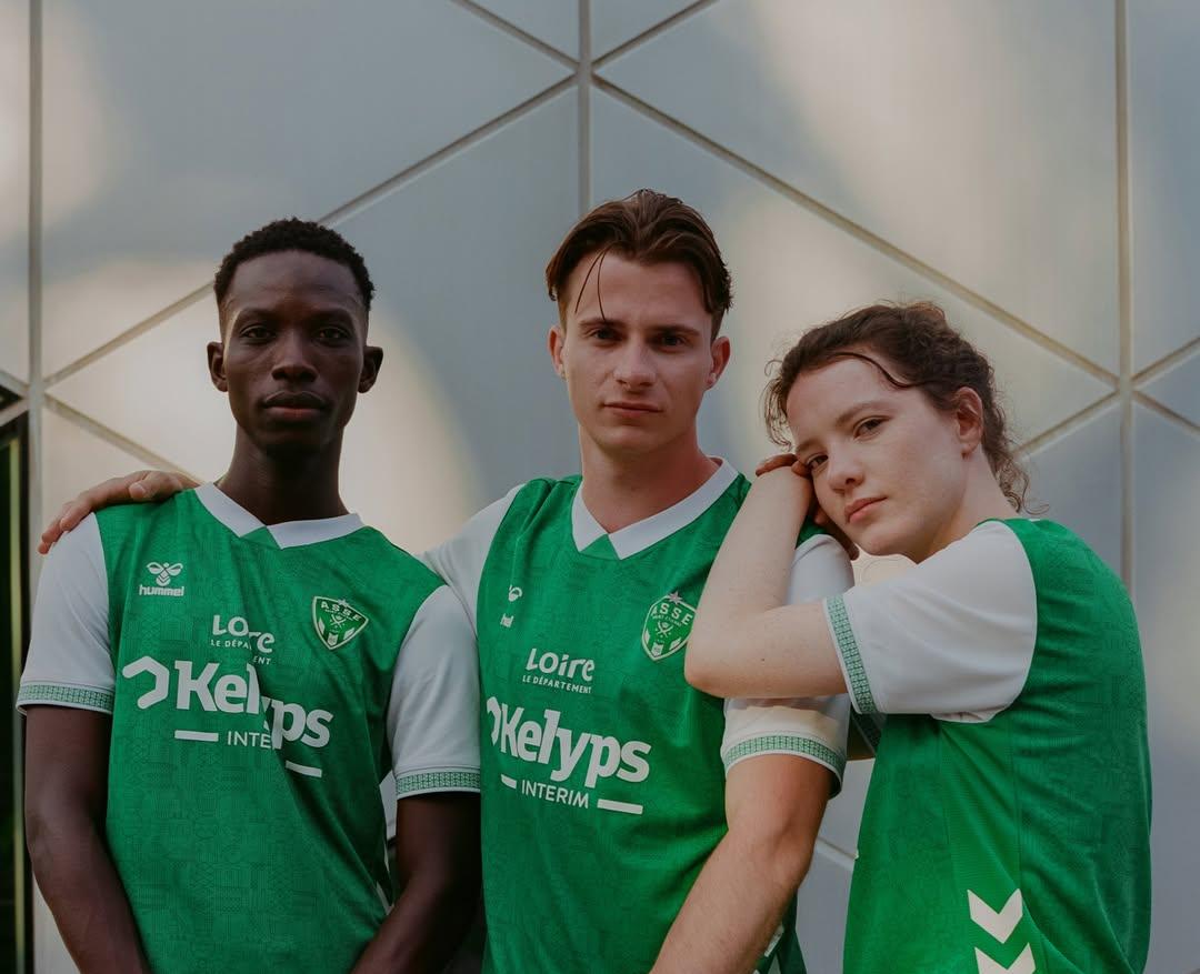 Saint Etienne Thuisshirt 2025 2026 Featured