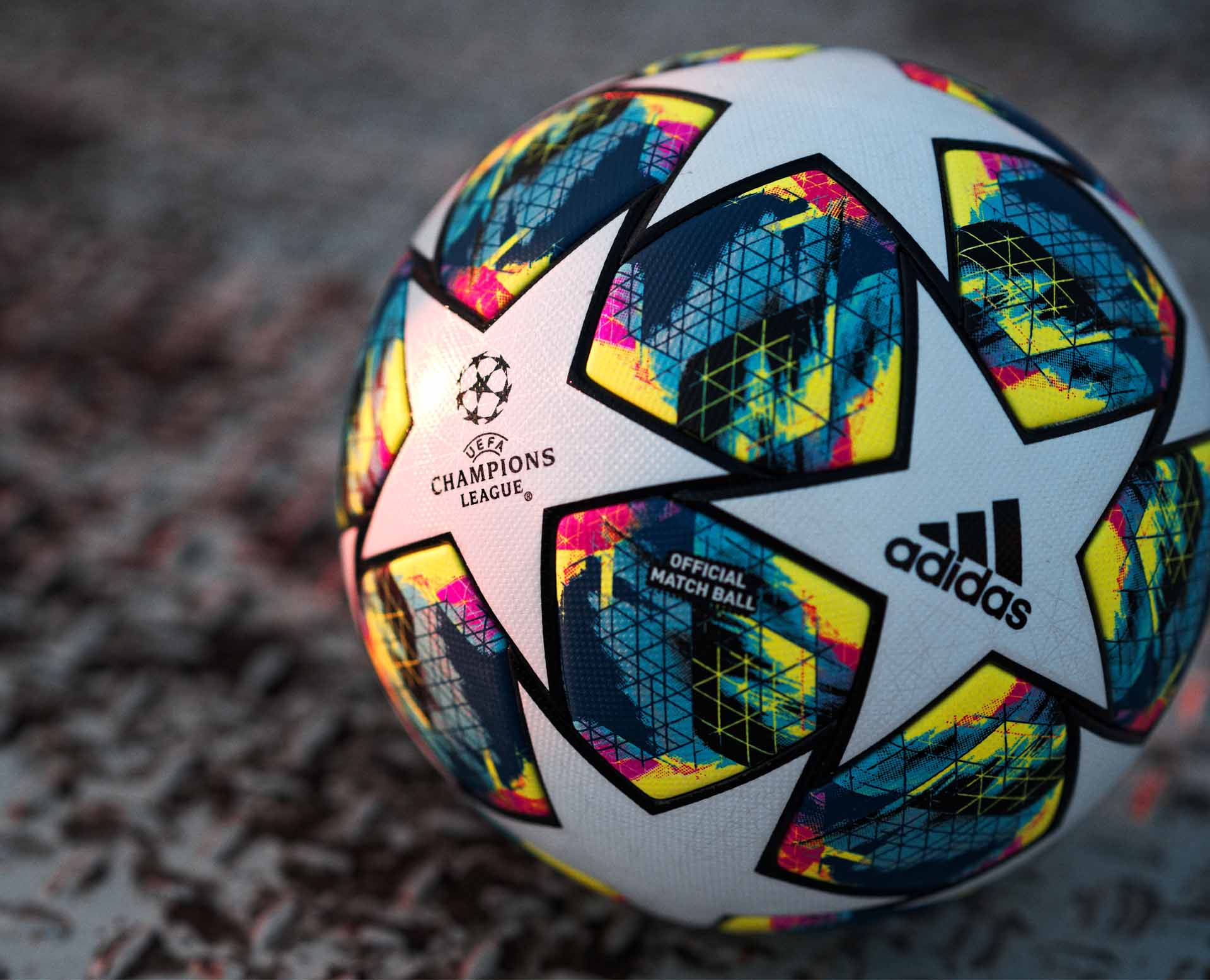 Champions League Finale Live : De adidas Champions League finale 2019 voetbal ... / Während die übertragung live im tv nur bei einem sender stattfindet, gibt es beim streaming zwei optionen: