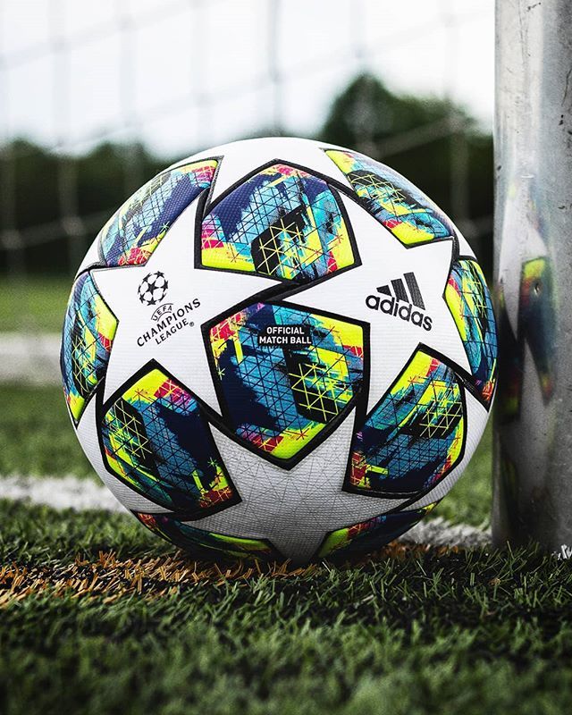 Die uefa champions league bei sport1! Uefa Champions League Heute . Officiële Champions League wedstrijdbal 2019-2020 ...