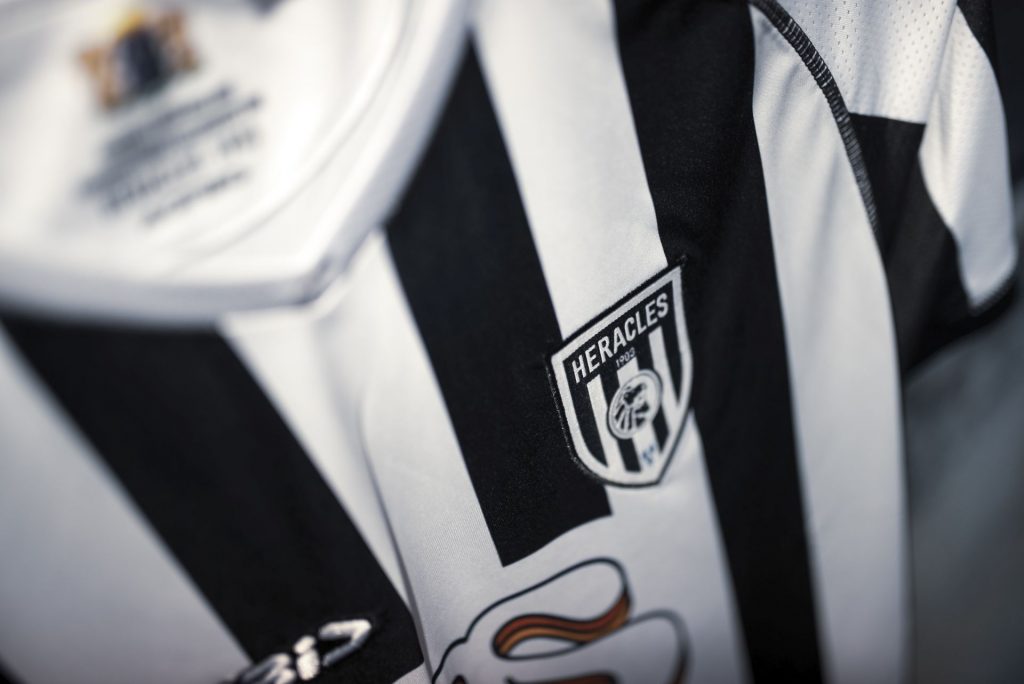 heracles-thuisshirt-2019-2020.jpg