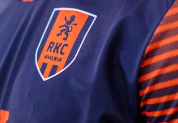 rkc-waalwijk-voetbalshirts-2019-2020-b.jpg