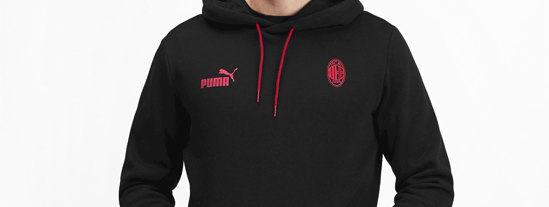 Het AC Milan FTBLCulture joggingspak 2019-2020