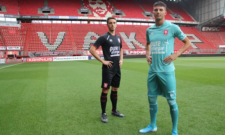 FC Twente uitshirt en 3e shirt 2019-2020