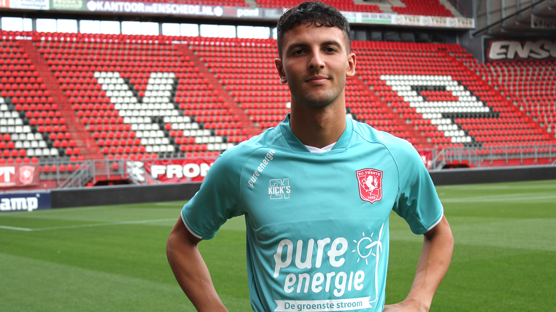 FC Twente uitshirt en 3e shirt 2019-2020 - Voetbalshirts.com