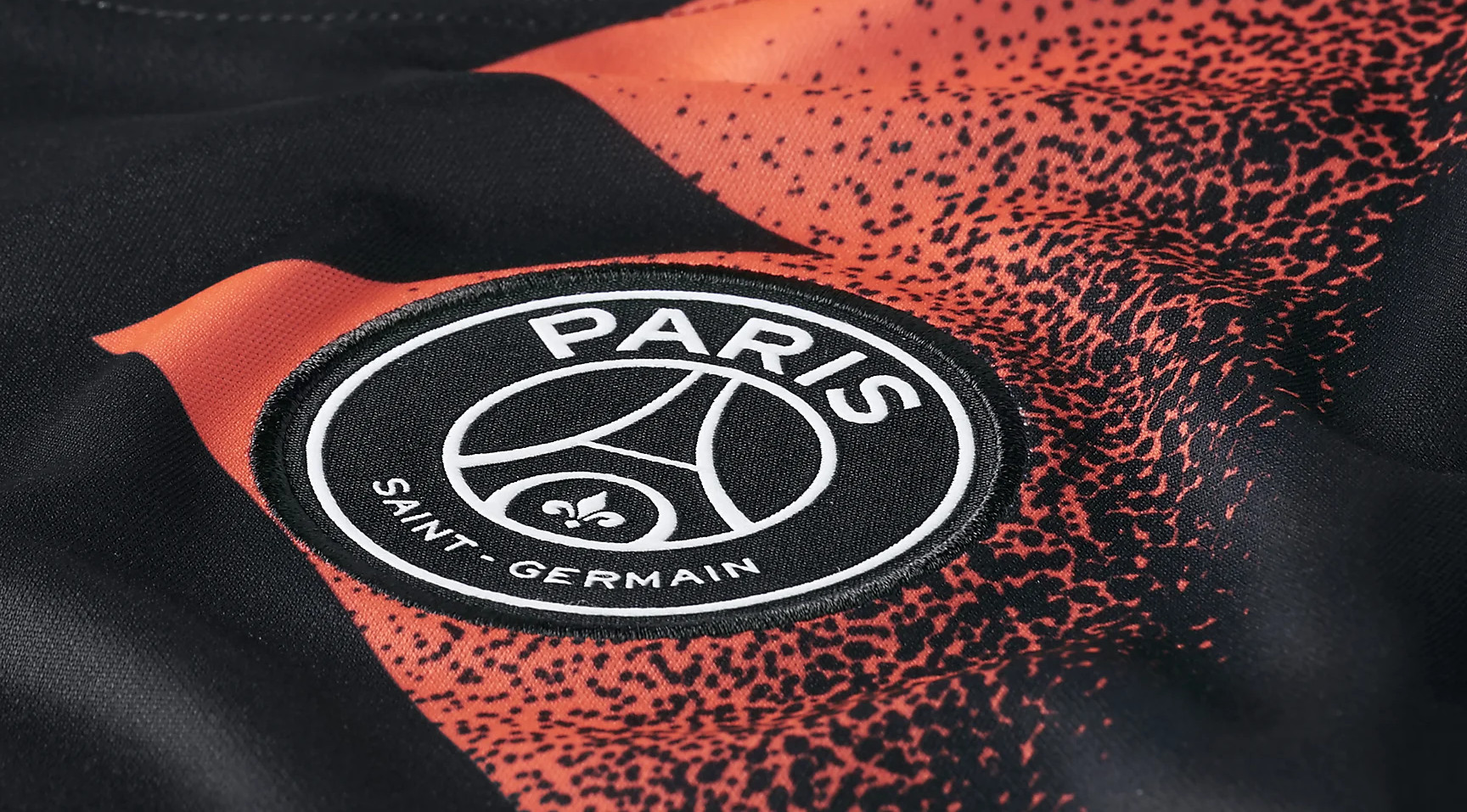 paris-saint-germain-warming-up-shirt-2019-20.jpg