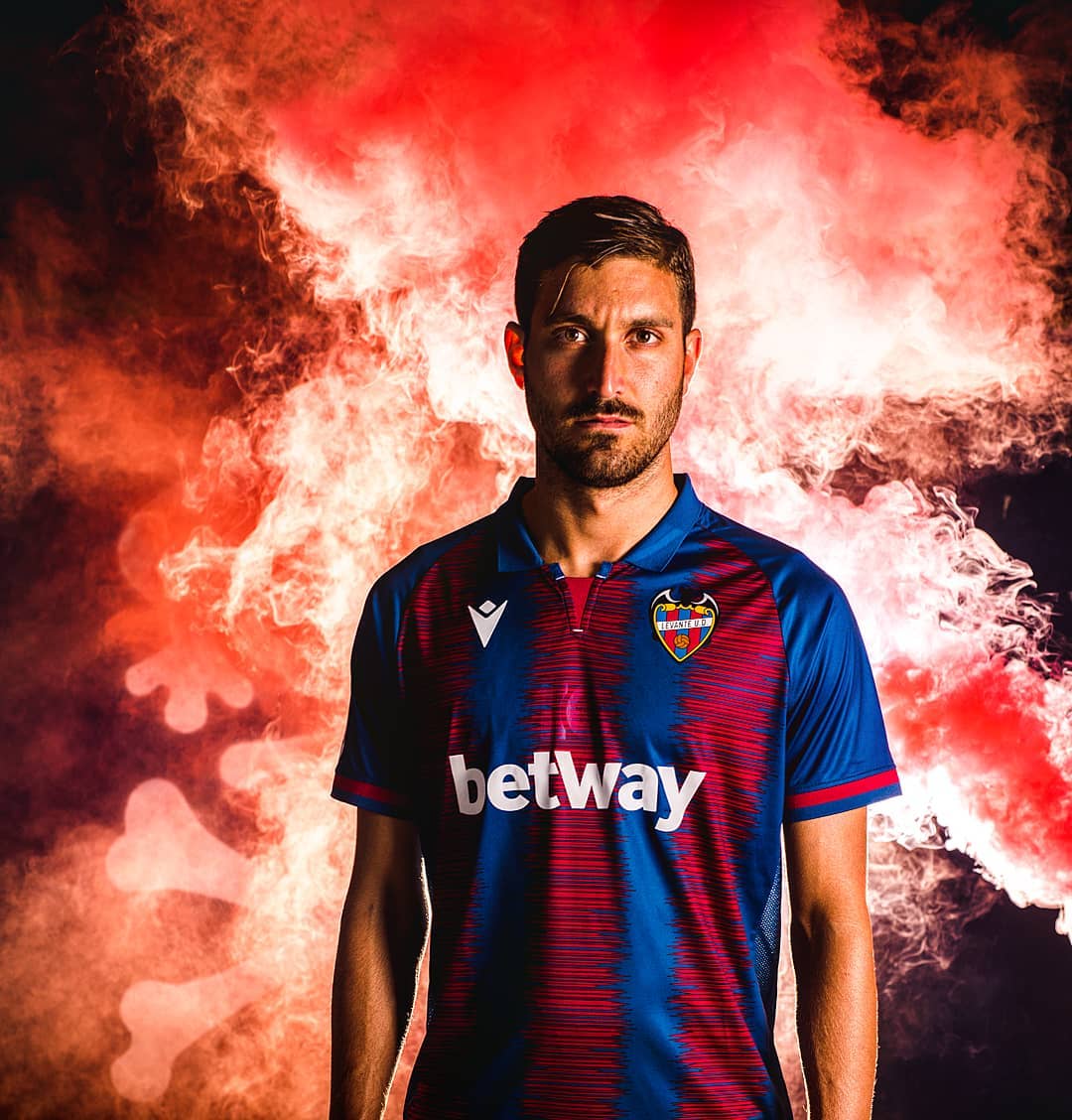 Levante thuisshirt 2019-2020