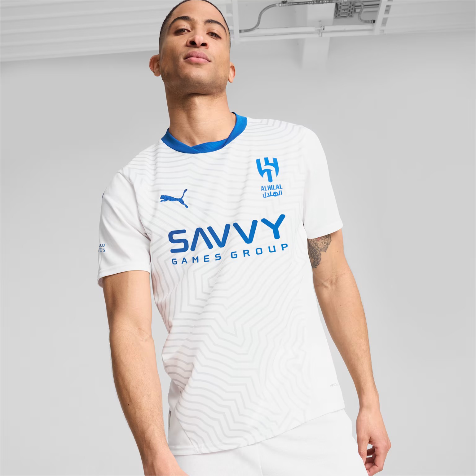 Alle Al-Hilal voetbalshirts 2024-2025 bevatten speciaal patroon