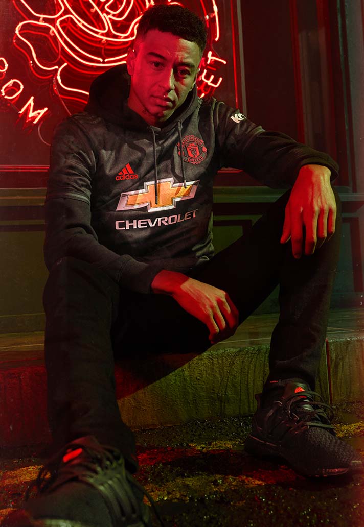 Zwart Manchester United 3e shirt