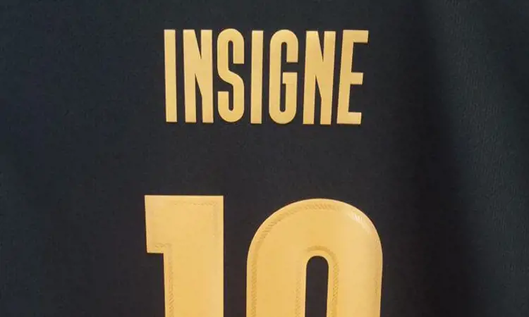 Officiële bedrukking Italië 3e voetbalshirt 2020-2021