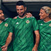 noord-ierland-voetbalshirts-2020-2021.jpg