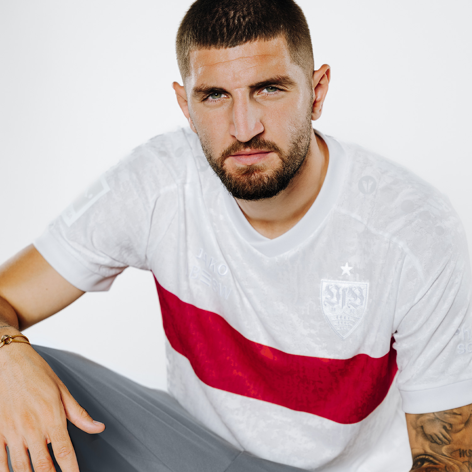 VFB Stuttgart voetbalshirts 2025-2026 bevat speciaal graphic patroon