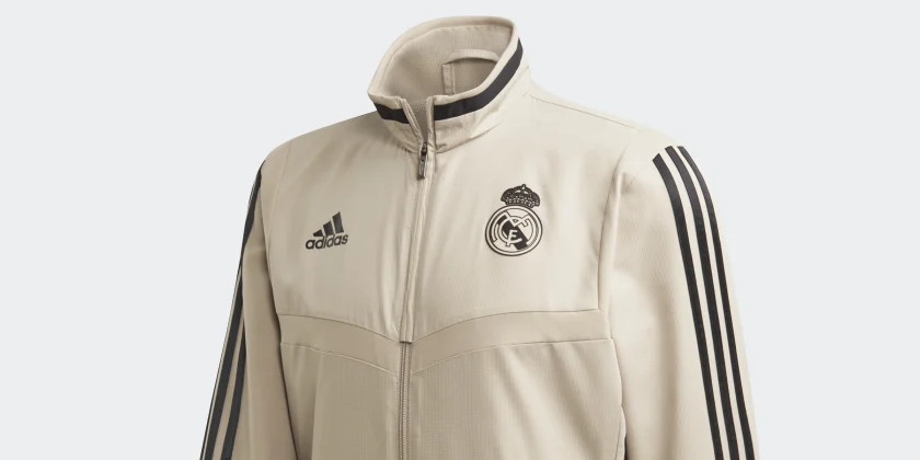 real-madrid-presentatiejack-2020-goud-zwart.jpg