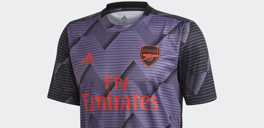 arsenal-trainingsshirt-2020.jpg