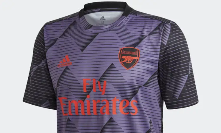 Arsenal trainingsshirt en warming-up shirt 2020