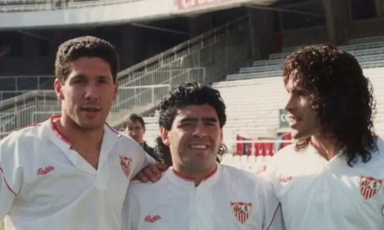 De Sevilla voetbalshirts van 1992-1993