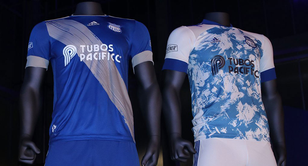 emelec-voetbalshirts-2020.jpg