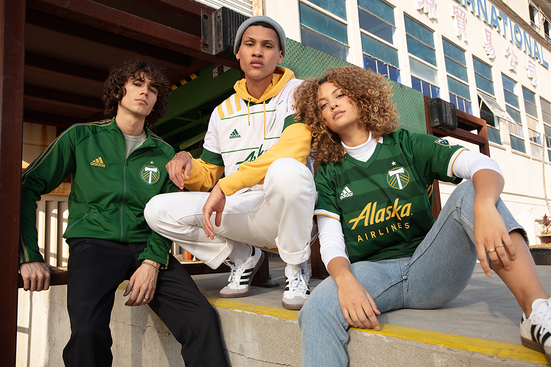 portland-timbers-tenues-2020-21.png (1)
