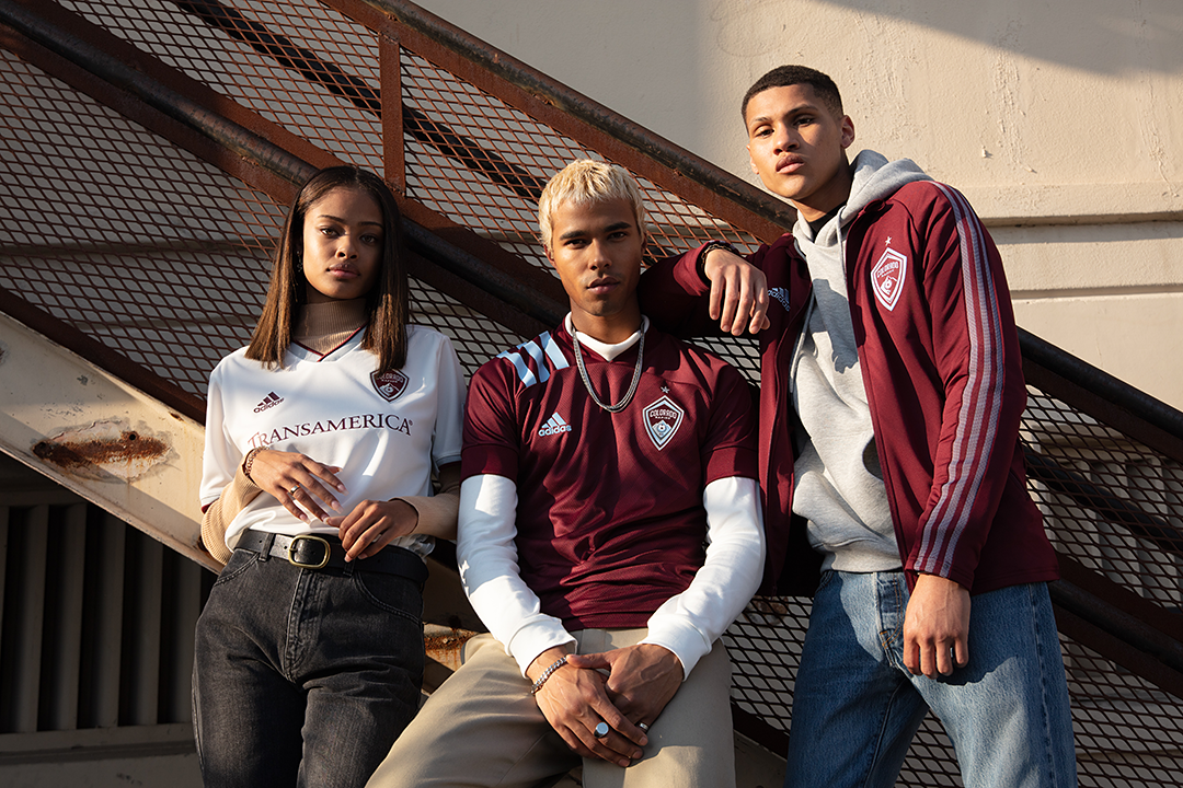 colorado-rapids-voetbalshirts-2020-adidas.png