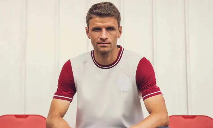 Bayern München voetbalshirt 120 jarig bestaan 1900-2020