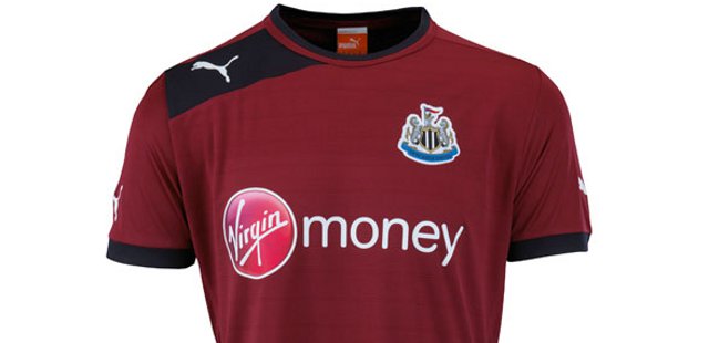 Newcastle_united_uitshirt_2012_2013.jpg