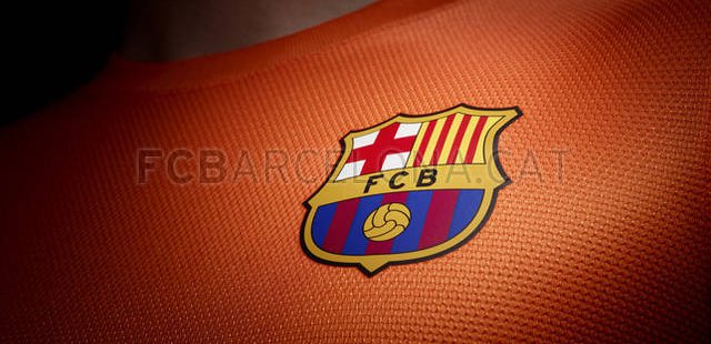 Barcelona_uitshirt_2012_2013.jpg