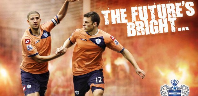 Queens_Park_Rangers_uitshirt_2011_2012(1).jpg