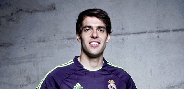 realmadrid-uitshirt-2012-2013.jpg