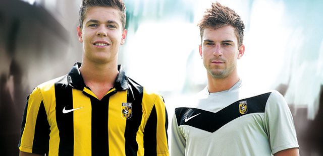 Vitesse_voetbalshirts_2012_2013.jpg