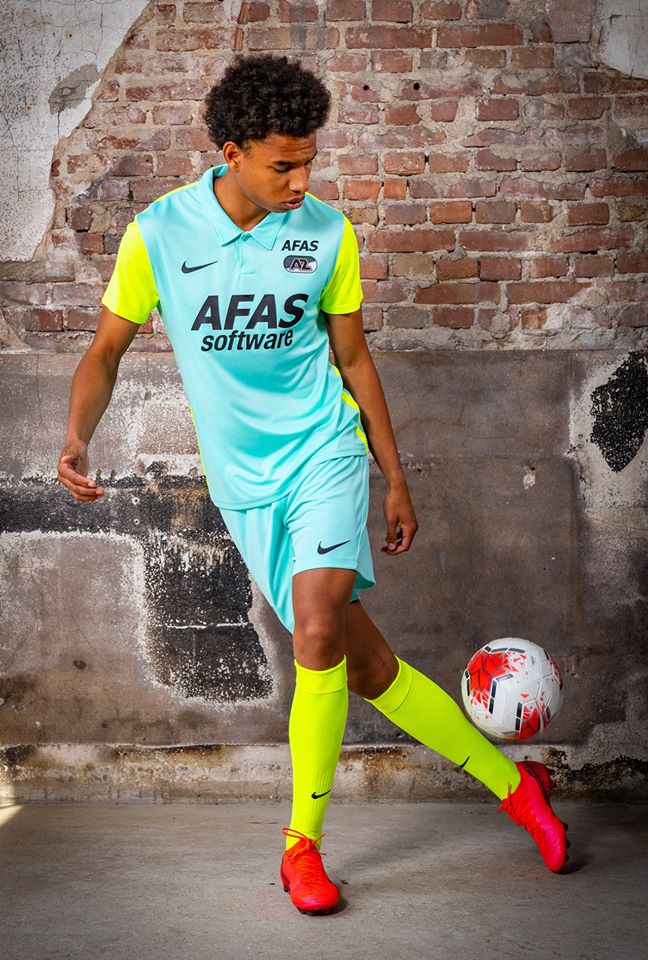 AZ 3e voetbalshirt 2020-2021