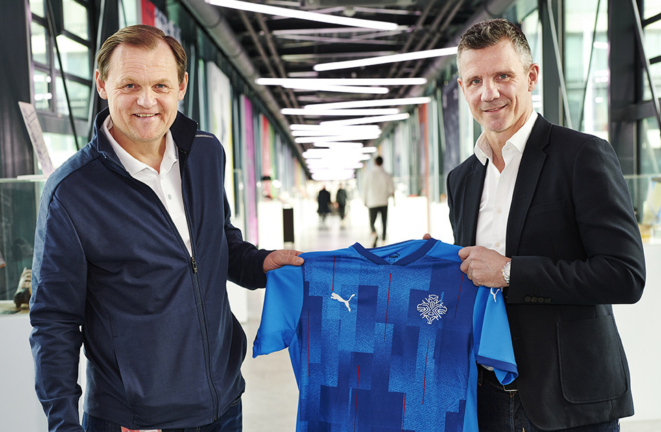 Ijsland voetbalshirt Puma 2020-2021