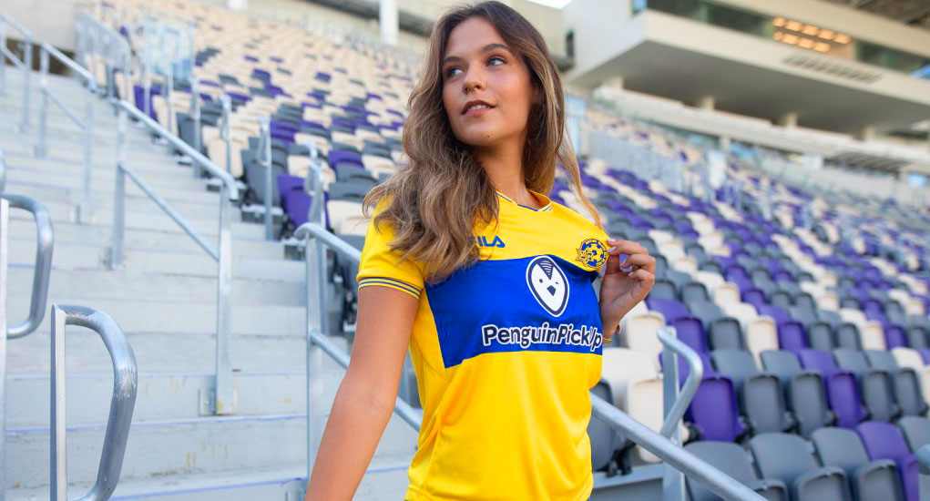 maccabi-tel-aviv-voetbalshirt-2020-2021.jpg