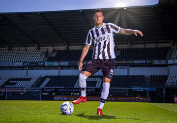 Heracles Voetbalshirts 2025 2026