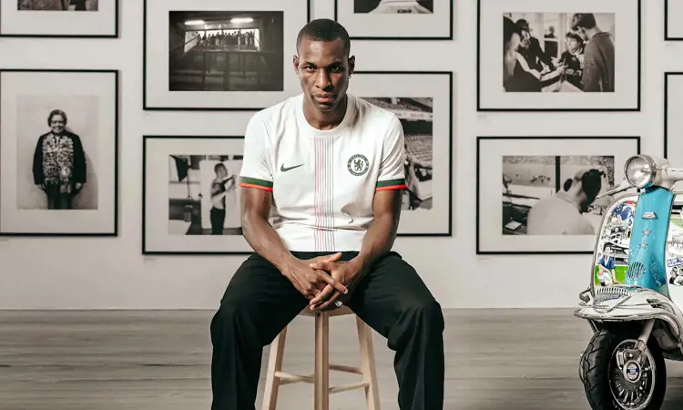 Chelsea uitshirt 2025-2026 geïnspireerd door shirt 50 jaar geleden