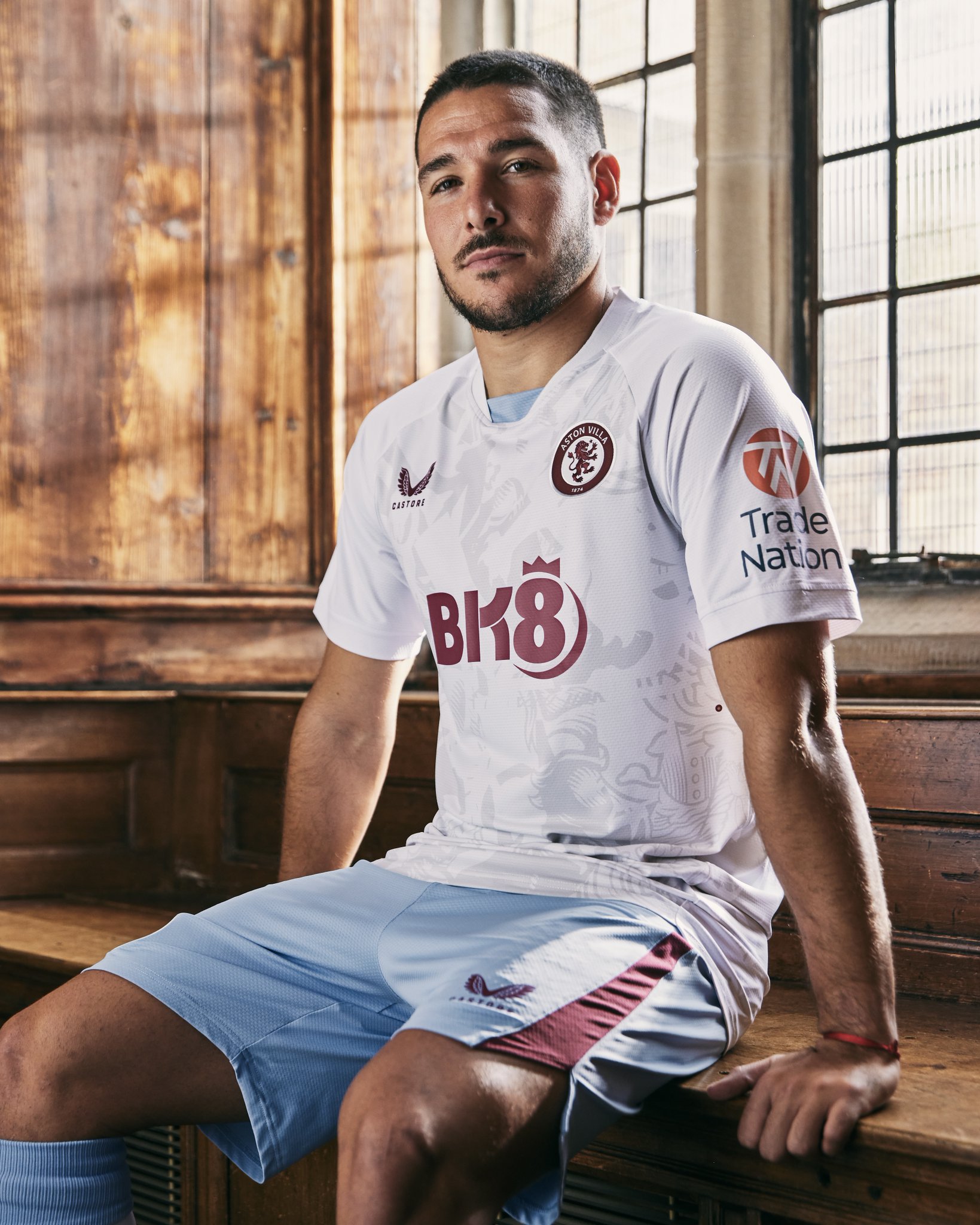 Aston Villa voetbalshirts 2023-2024