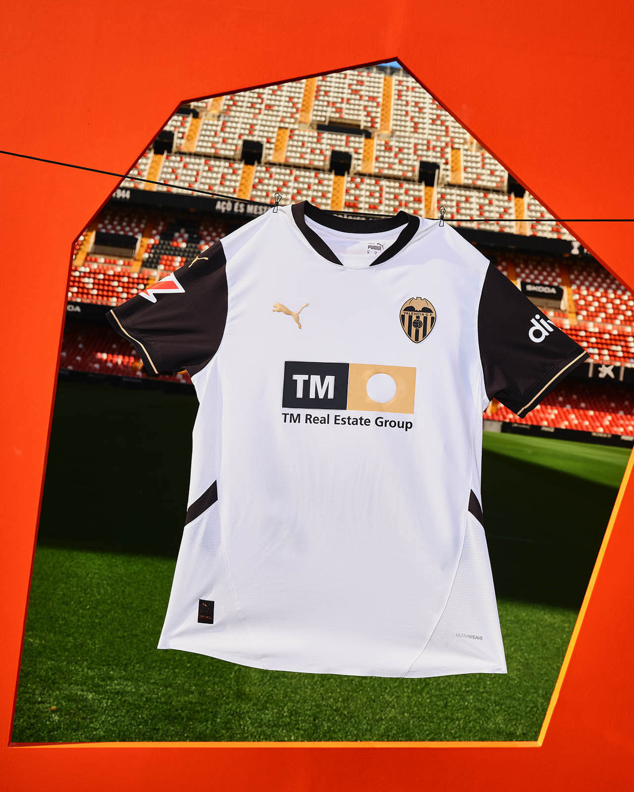 Valencia voetbalshirts 2024-2025 geïnspireerd door shirts 2003-2004
