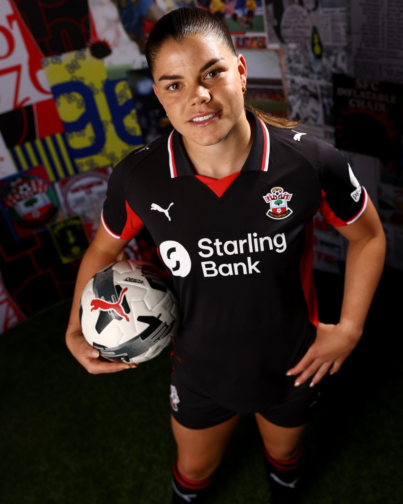 Southampton FC voetbalshirts 2025-2026 geïnspireerd door shirts jaren '70 en '90