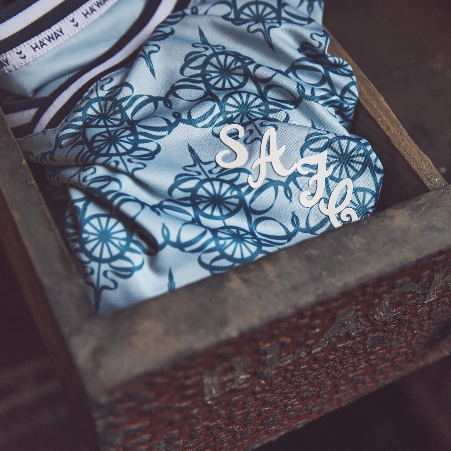 Sunderland voetbalshirts 2024-2025 geïnspireerd door shirts begin jaren '90