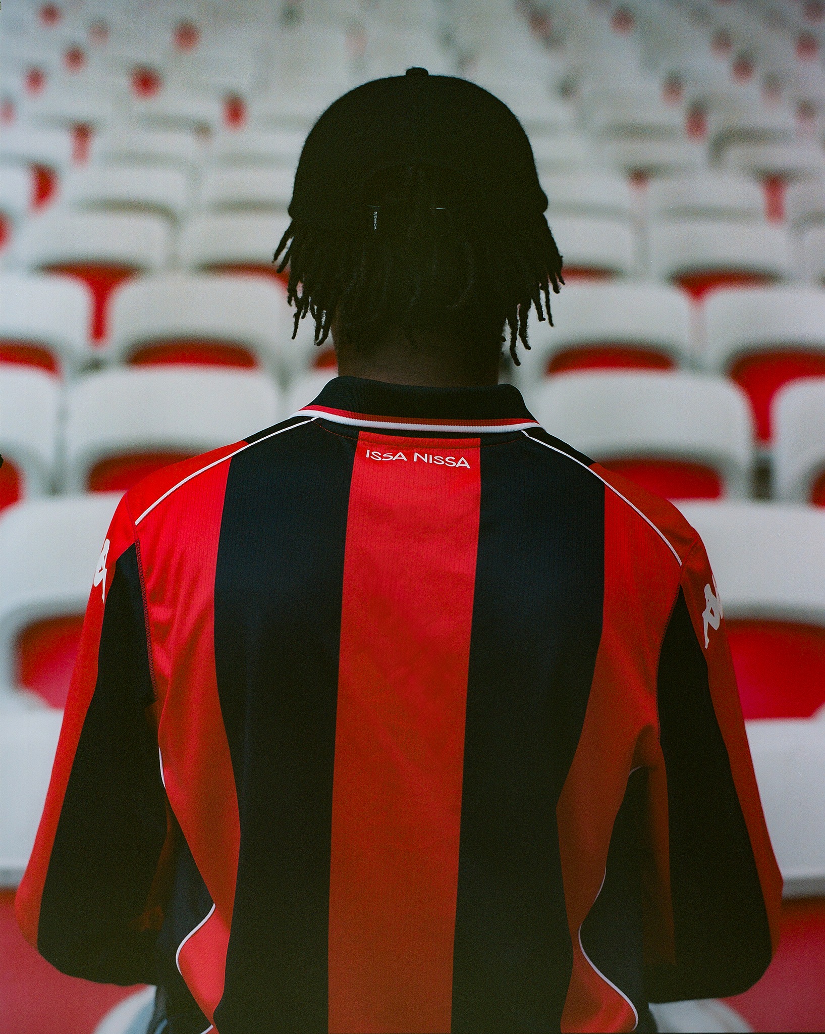 Dit zijn de OGC Nice voetbalshirts 2025-2026 van Kappa