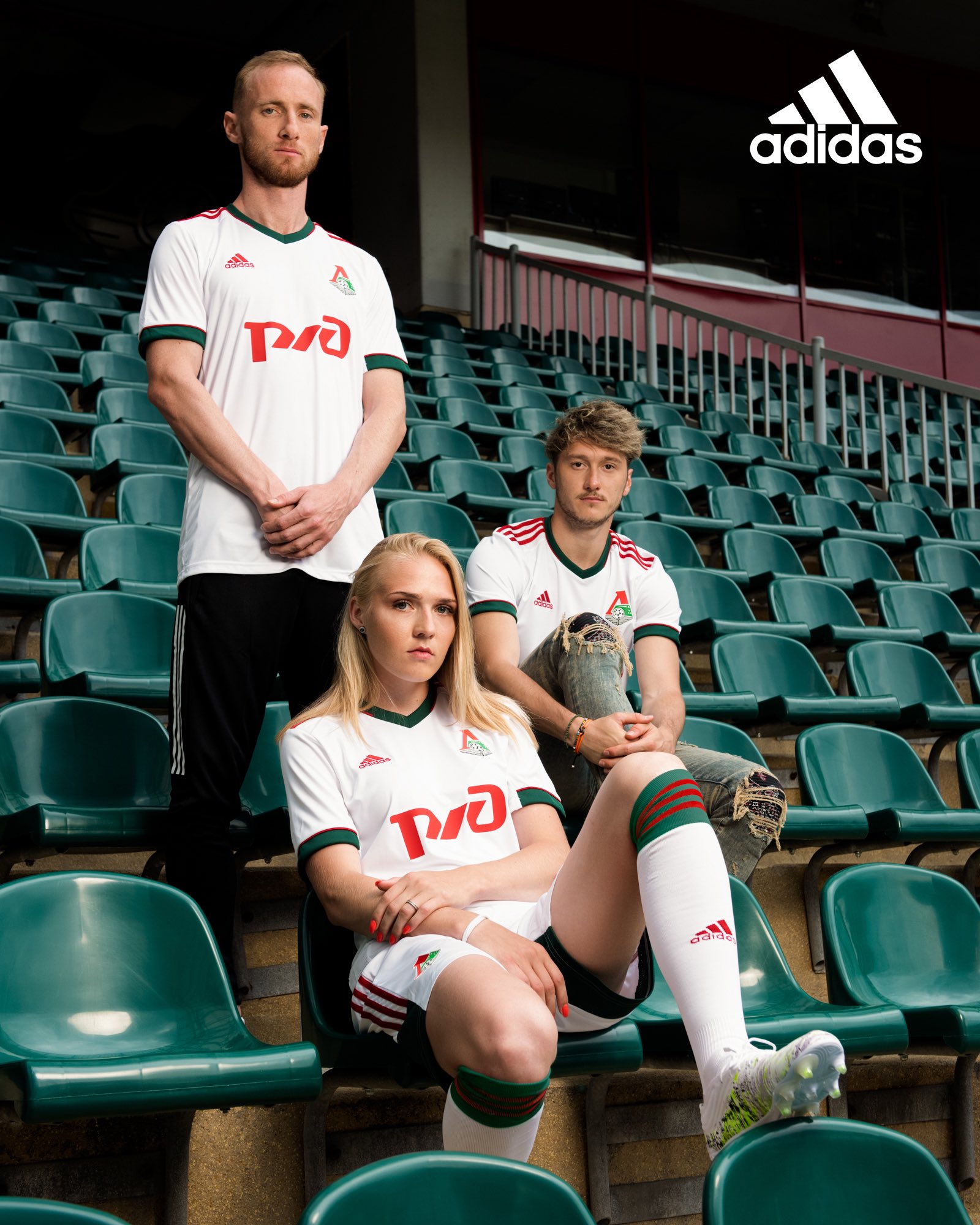 Lokomotiv Moskou uitshirt 2020-2021