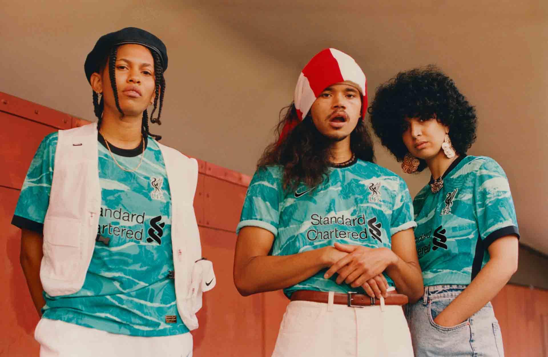 Liverpool uitshirt 2020-2021 